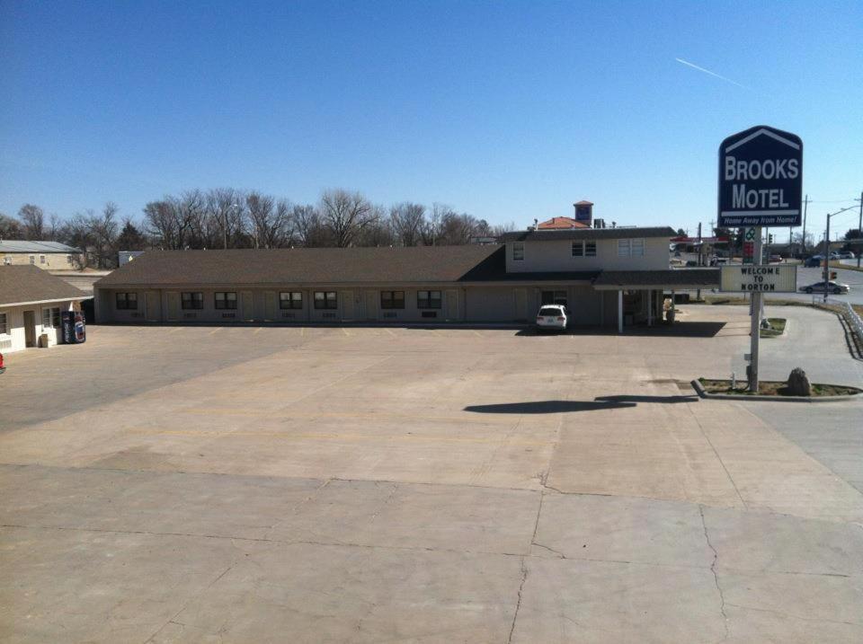 Brooks Motel Norton Dış mekan fotoğraf