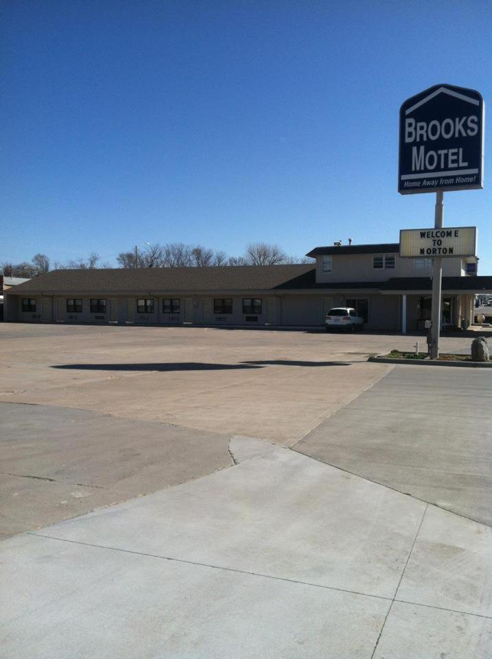 Brooks Motel Norton Dış mekan fotoğraf